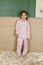 Load image into Gallery viewer, Kids Peppa Pig Print Cotton Nightsuit - CuddlesClothing