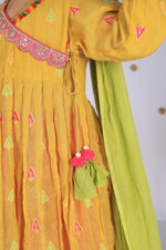 Load image into Gallery viewer, Sunehri Phool Suit Set For Girls In Mul Cotton - CuddlesClothing