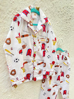Load image into Gallery viewer, Boys Sports Print Cotton Nightsuit - CuddlesClothing