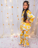 Load image into Gallery viewer, Yellow Floral Print Co-ord Set for Girls - CuddlesClothing