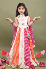 Load image into Gallery viewer, Ghoomar Leheriya Chanderi Lehenga Set