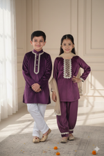 Load image into Gallery viewer, Purple Velvet Kurta Pajama Set For Boys - CuddlesClothing