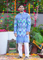 Load image into Gallery viewer, Men's Blue Ikkat Print Cotton Kurta - CuddlesClothing
