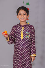 Load image into Gallery viewer, Boys Purple Muslin Kurta with Salwar. - CuddlesClothing