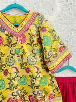 Load image into Gallery viewer, Yellow Banarsi Silk Girls Kurta Set with Pink Cotton Silk Salwar - CuddlesClothing