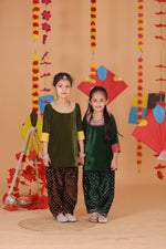 Load image into Gallery viewer, Girls Embroidered Neckline Kurta Salwar Set - CuddlesClothing