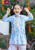 Load image into Gallery viewer, Blue Tie-Dye Girls' Kurta Set with Salwar - CuddlesClothing
