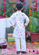 Load image into Gallery viewer, Kids' White Star Print Kurta Pajama - CuddlesClothing