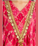 Load image into Gallery viewer, Gulbahar Banarasi Kurta Pant Set with Potli