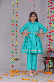 Girls Blue Cotton Silk Block Print Kurta Set - CuddlesClothing