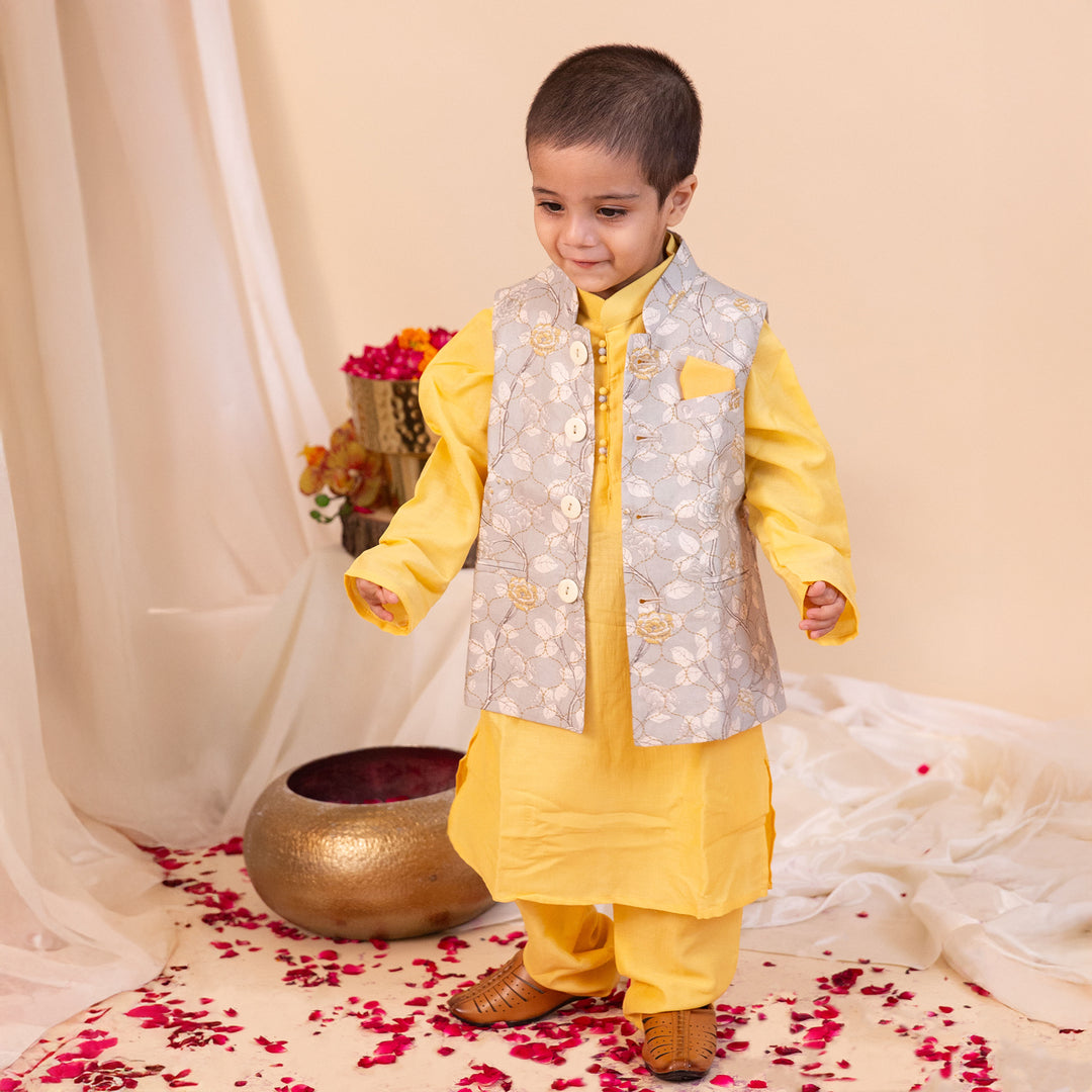 Boys' Floral Print Jacket Set with Cotton Satin Kurta Pajama - CuddlesClothing