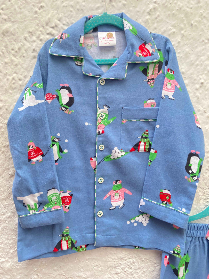 Snowy Day Fun: Penguin & Frog Winter Flannel PJ Set - CuddlesClothing