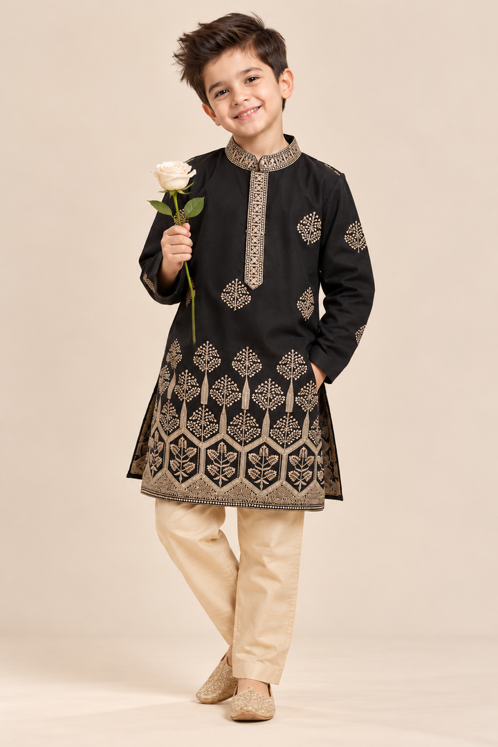Siyah Zari Silk Kurta Set