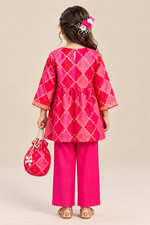 Load image into Gallery viewer, Gulbahar Banarasi Kurta Pant Set with Potli