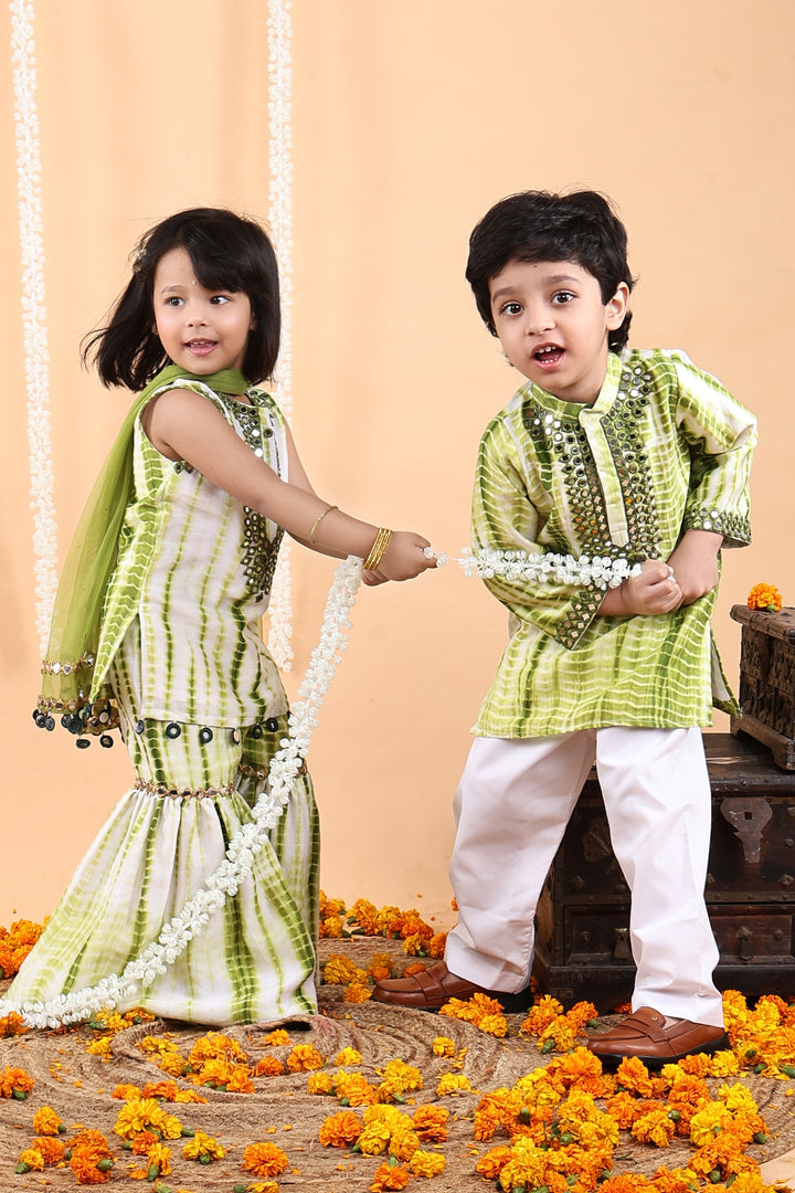 Tarang Mirror Garara Set