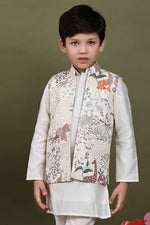 Load image into Gallery viewer, Aranya Embroidered Jacket Kurta Set