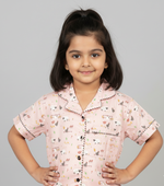 Load image into Gallery viewer, Kids Pink Farm Animals Print Cotton Nightsuit - CuddlesClothing