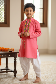 Boys Pink Cotton Kurta Set with Lace Detail - CuddlesClothing