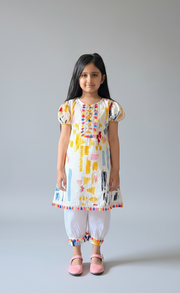 Girls Yellow Multi-Color Paint Stroke Kurta & Salwar Set - CuddlesClothing