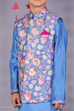 Load image into Gallery viewer, Boys Embroidered Jacket &amp; Chanderi Kurta Set - CuddlesClothing