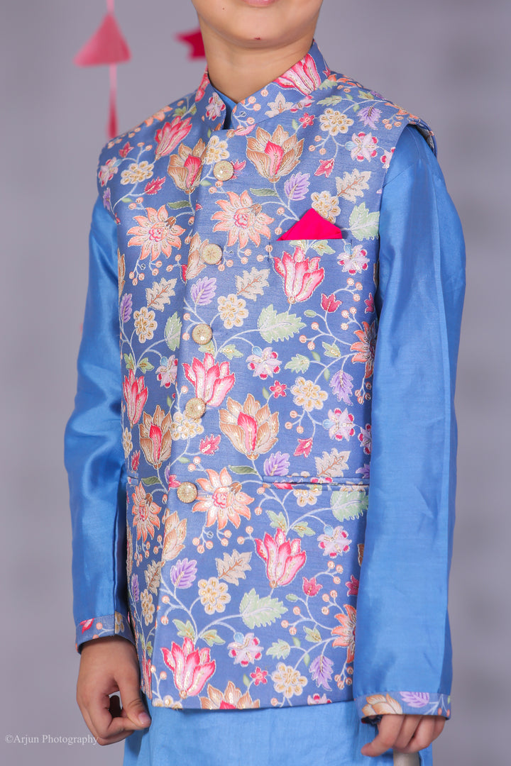 Boys Embroidered Jacket & Chanderi Kurta Set - CuddlesClothing