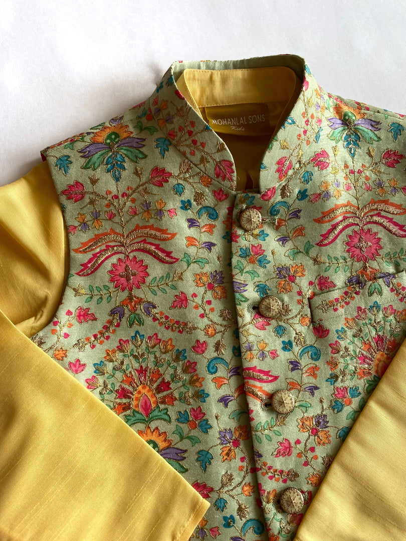 Boys Silk Embroidered Jacket & Kurta Set - CuddlesClothing