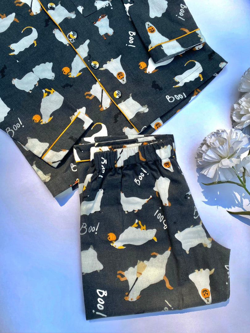 Spooky Ghost Print Flannel PJ Set - CuddlesClothing