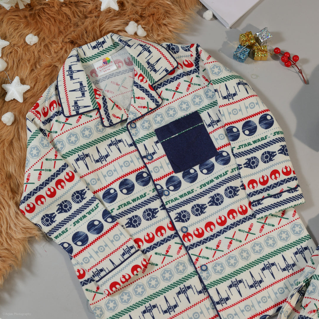 Star Wars Print Kids Flannel Nightsuit - CuddlesClothing