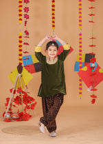 Load image into Gallery viewer, Girls Embroidered Neckline Kurta Salwar Set - CuddlesClothing