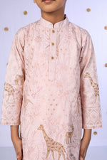 Load image into Gallery viewer, Boys' Blush Pink Kurta with Giraffe Embroidery and White Pajamas - CuddlesClothing