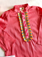 Load image into Gallery viewer, Boys Pink Cotton Kurta Set with Lace Detail - CuddlesClothing