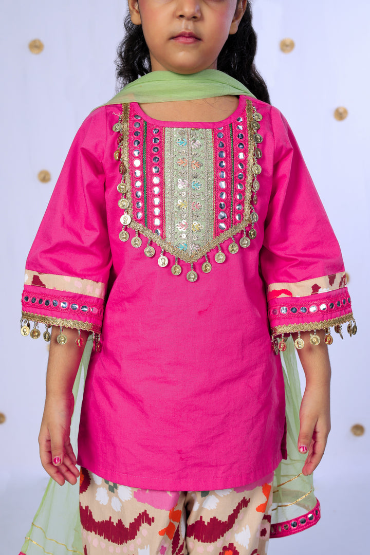 Gulabi Phool Patiala Set - CuddlesClothing