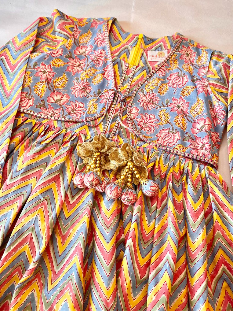 Girls Cotton Zig-Zag Print Anarkali Kurta Set with Dupatta - CuddlesClothing
