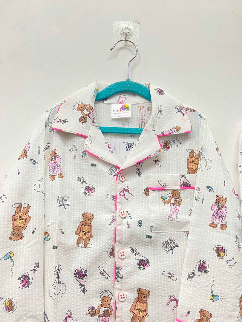 Kids Bear Print Cotton Nightsuit with Pink Piping - CuddlesClothing
