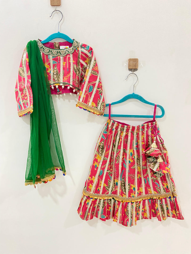 Girls Pink Floral Print Lehenga Choli with Green Dupatta - CuddlesClothing