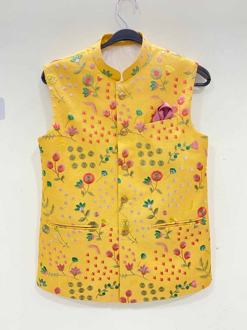 Boys' Yellow Kurta Pajama with Floral Nehru Jacket - CuddlesClothing